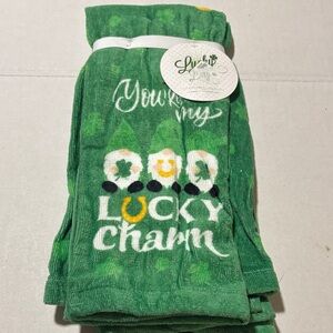 Green Lucky Charm tee towel set of 2